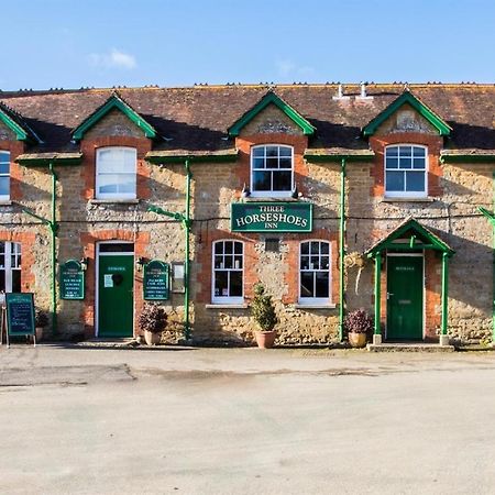 The Three Horseshoes Inn Bridport Bagian luar foto