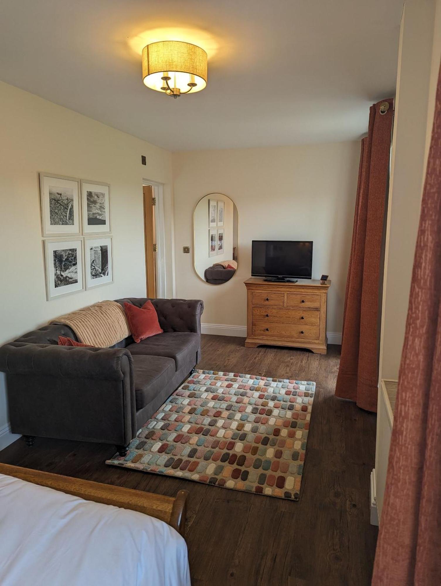 The Three Horseshoes Inn Bridport Bagian luar foto